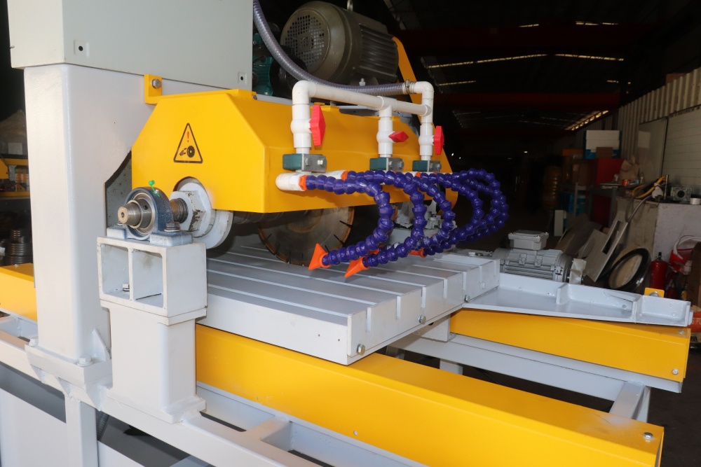 stone brick cutting machine